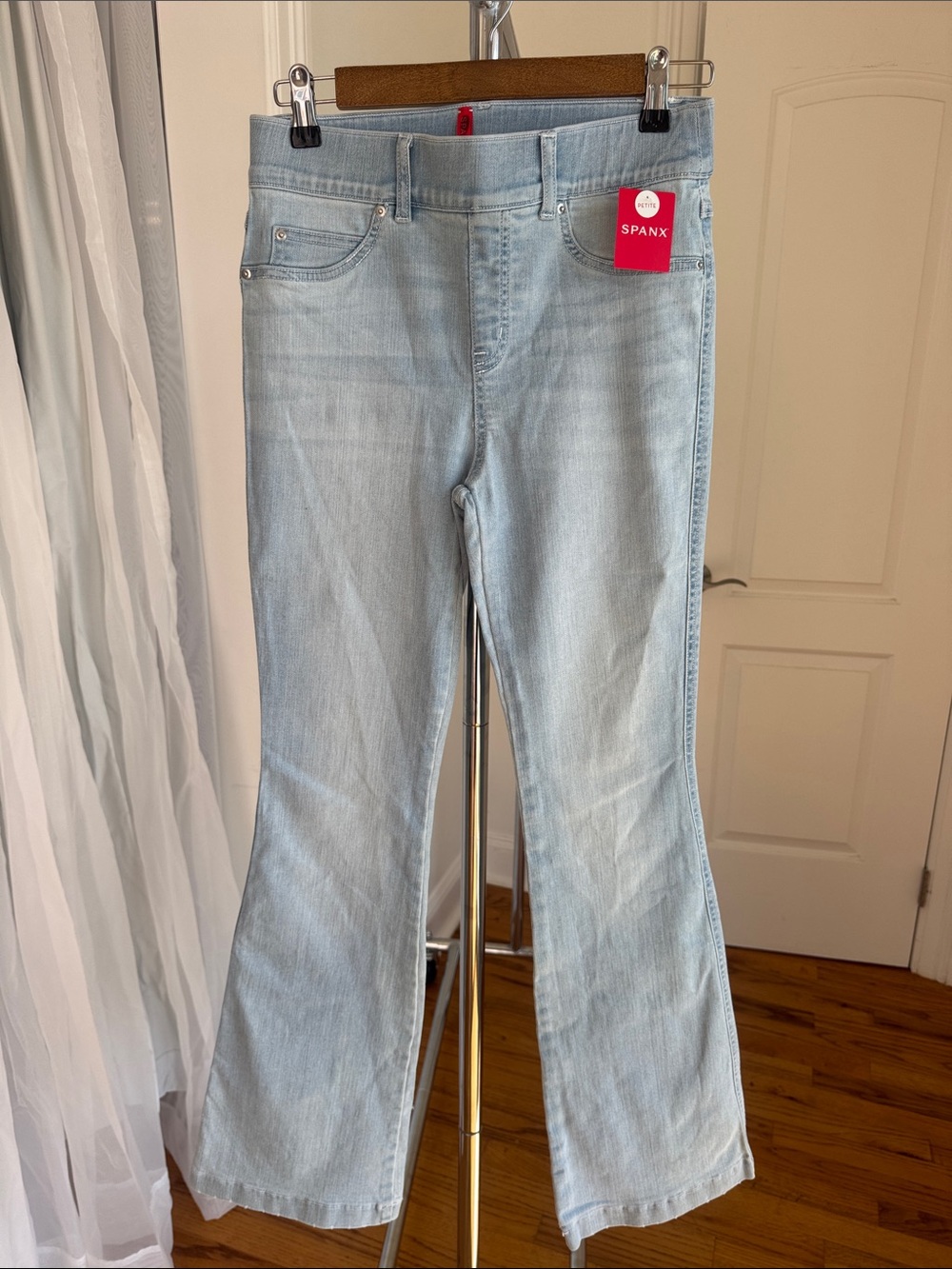 SPANX Flare Jeans Retro Light Wash Size S/P Small Petite Pull On NWT